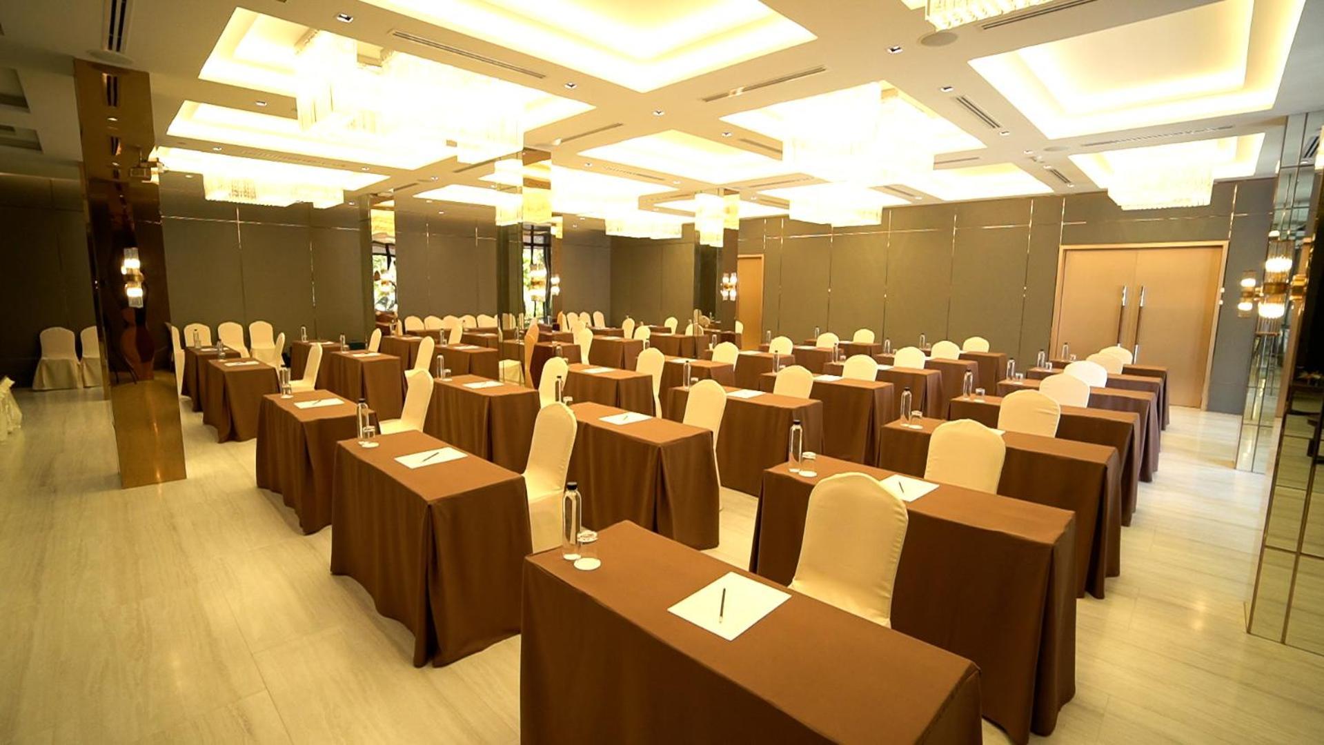 Sareeviengping Hotel Chiangmai Чиангмай Экстерьер фото